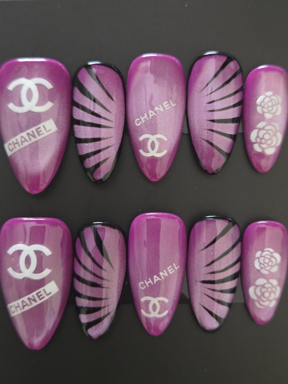 Elegant Purple Press-On Nail Set - Shimmer Fuchsia Pink Butterfly Effect
